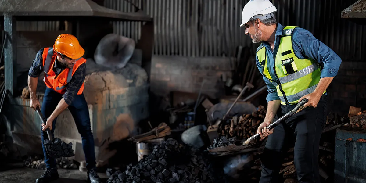 Understanding Employee Acceptance of Wearable Technology in the Workplace